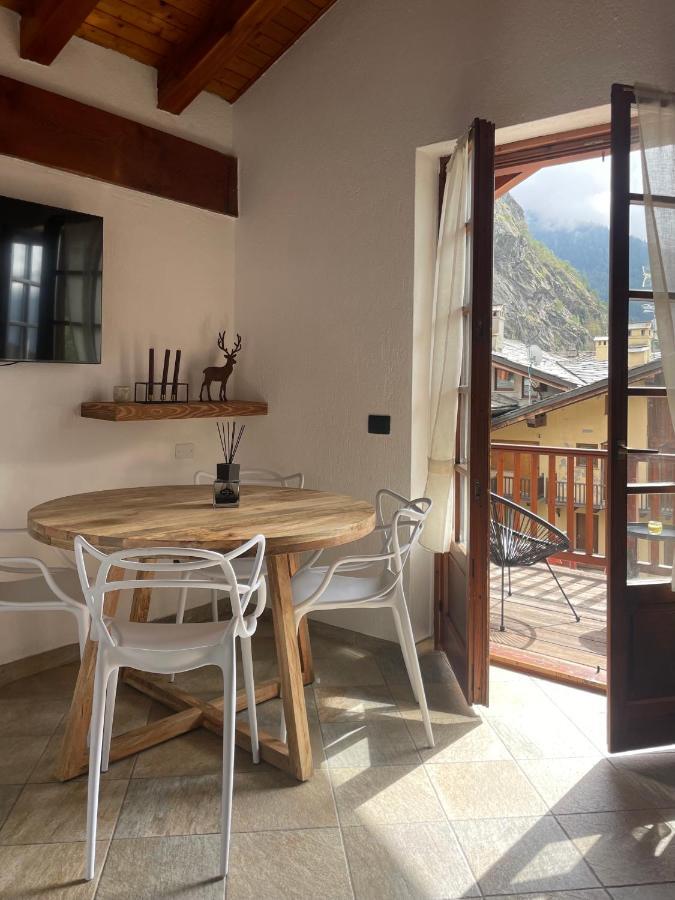 Chalet Mont Blanc De Courmayeur Exterior foto