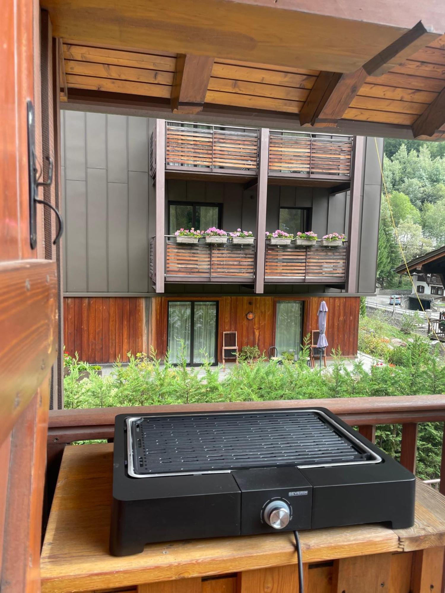 Chalet Mont Blanc De Courmayeur Exterior foto